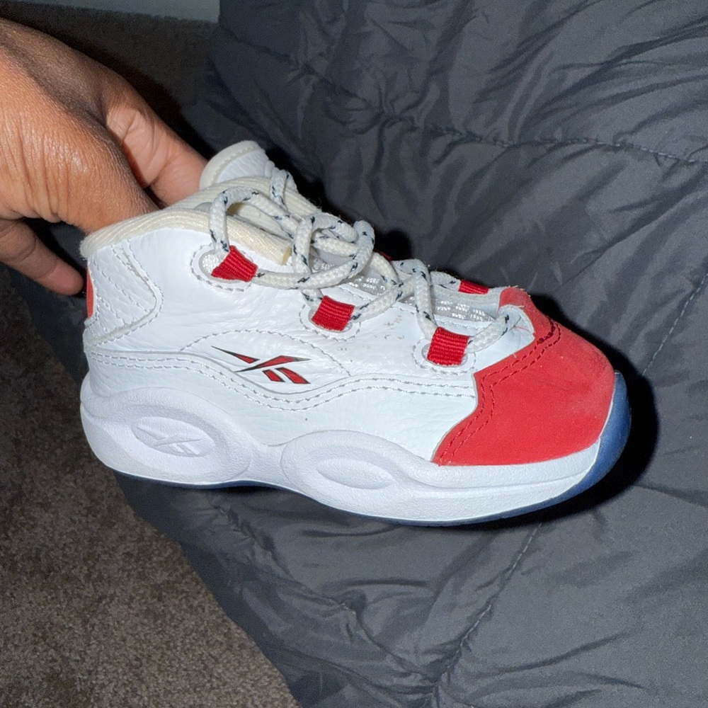 Toddler Reebok Question - Picture 2 of 3